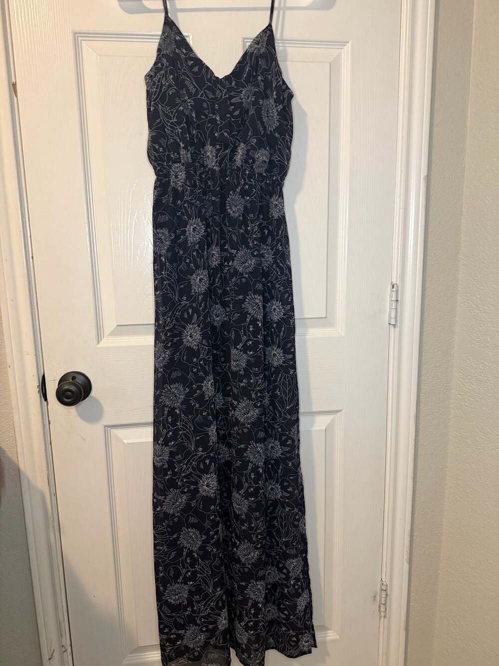 Express Button-Front Sleeveless Floral Midi‎ Dress